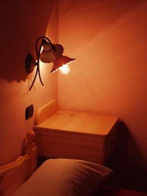 Maison Sam' Suffy Challand Saint Victor Chambre photo